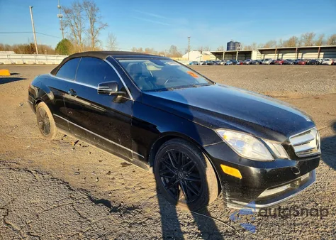 2013 Mercedes-Benz E 350 из США, поврежденный, VIN WDDKK5KF6DF200228